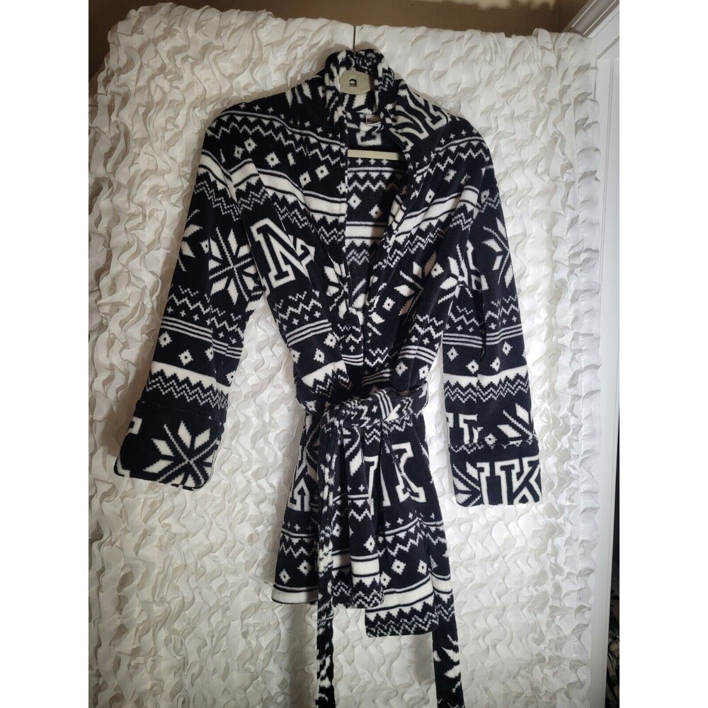 PINK Victorias Secret Fuzzy Plush Short Robe Sleepwear XS Black Fair Isle/Nordic